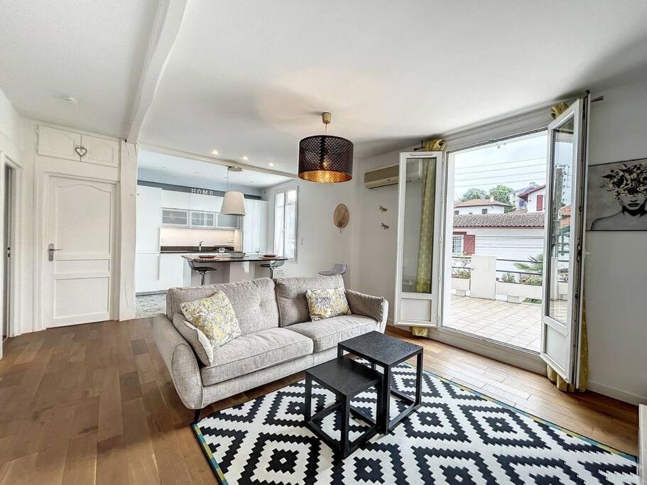 Appartement De Charme Erdizka Classe 3 Etoiles 巴约讷 外观 照片